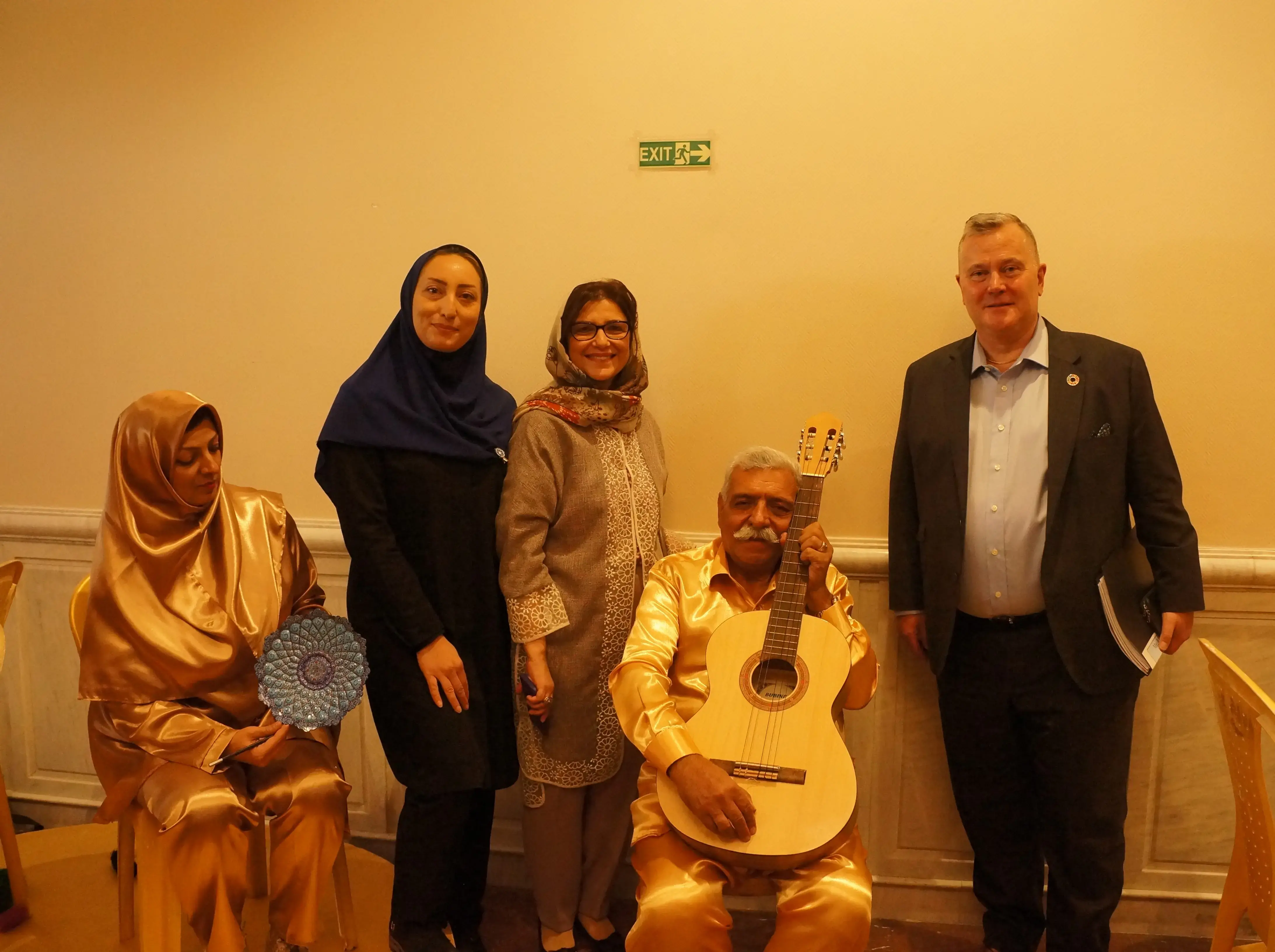 The Old Age Troubles, A Performance by specialized Office of Elderly People in Esfahan